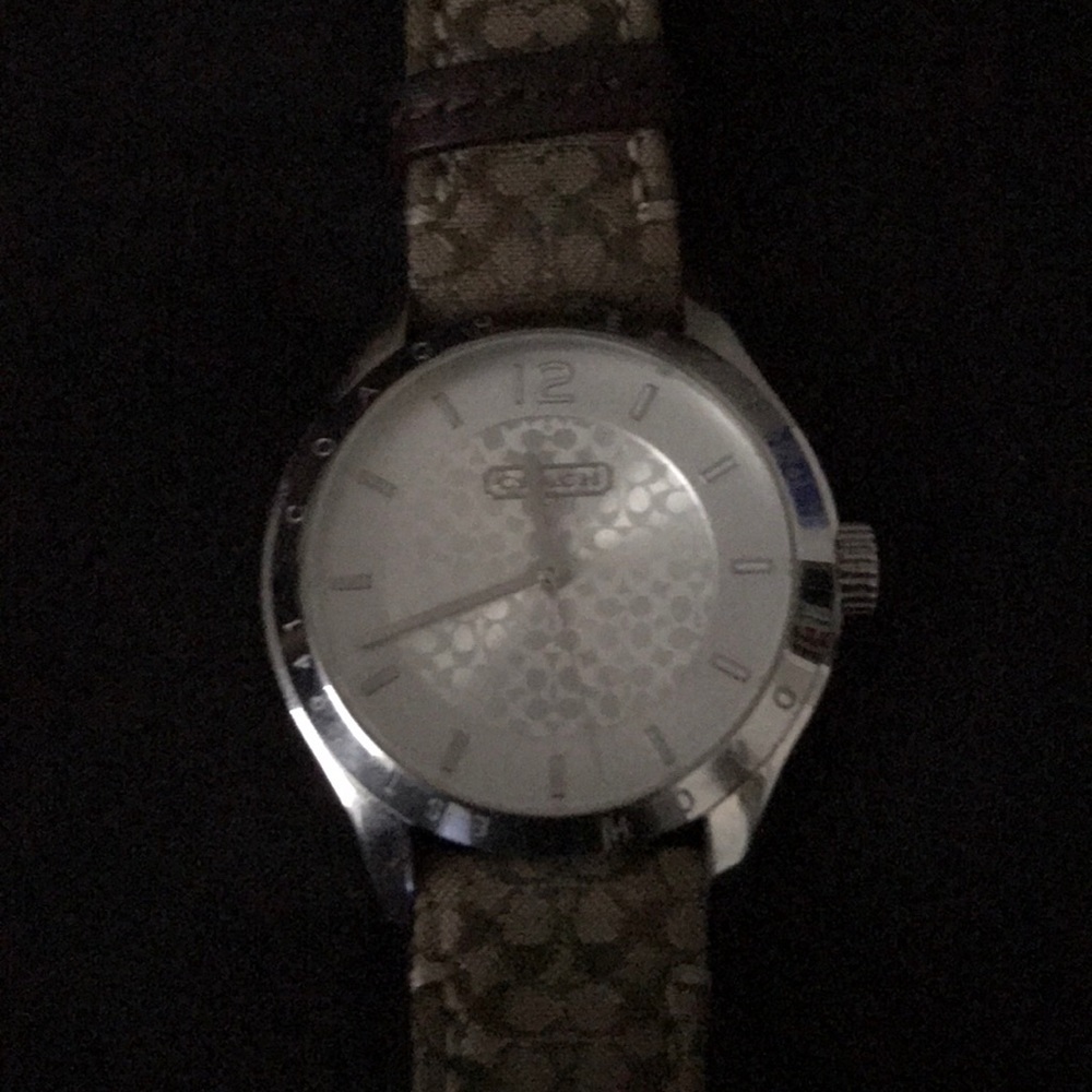 Coach watch - Picture 2 of 5